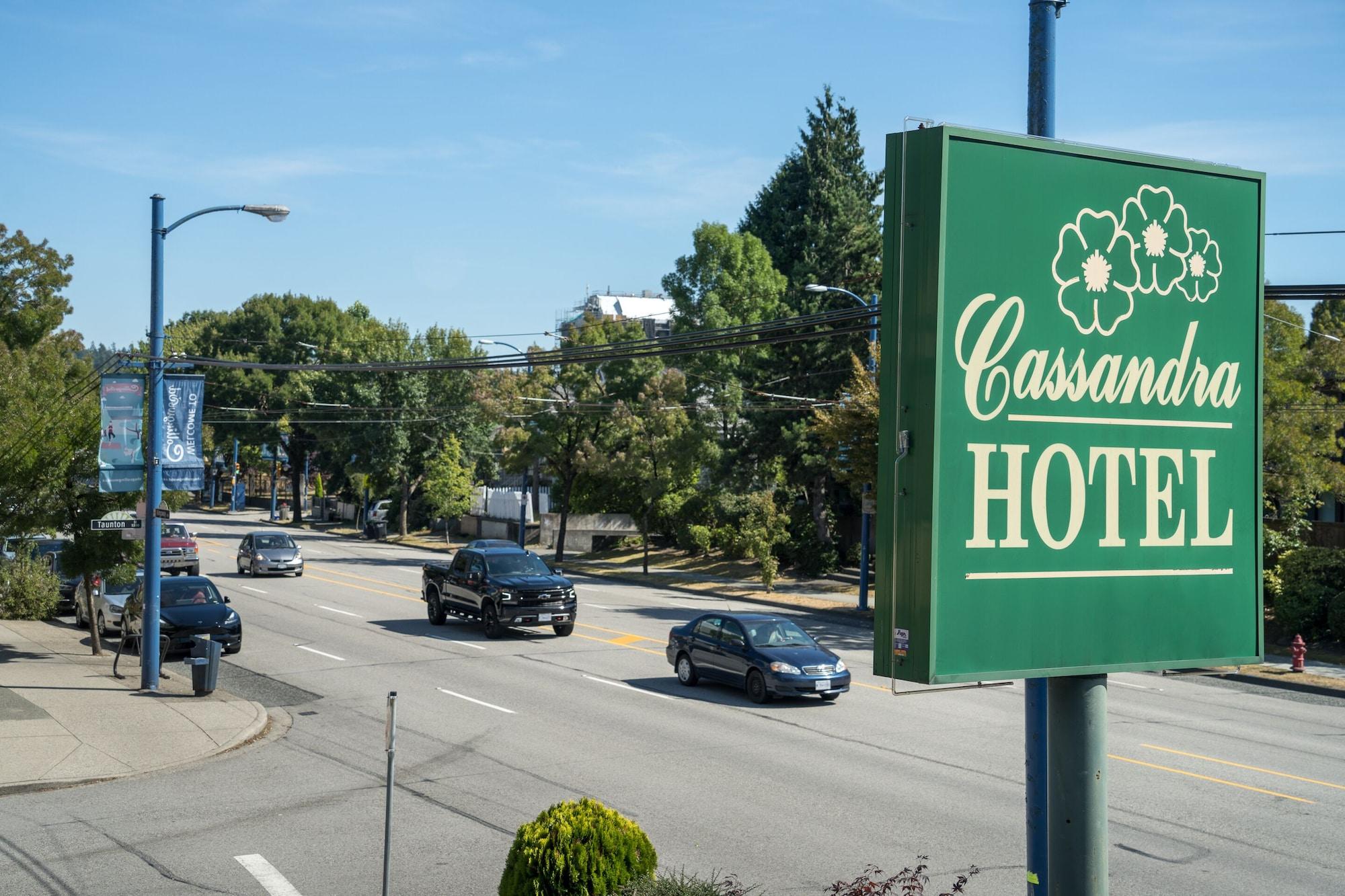 Cassandra Hotel Vancouver Exterior photo
